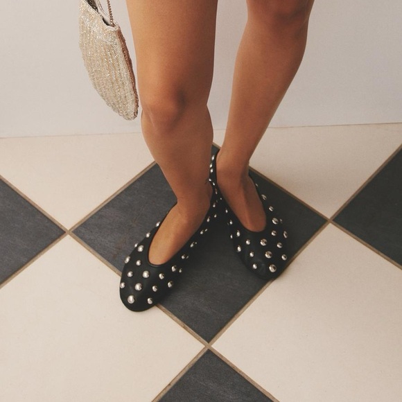 Zara NWT Stud Leather Ballet Flats - Picture 4 of 5